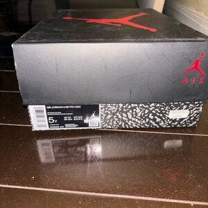 Air Jordan Retro 3 ‘Palamino”size 5Y